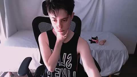 Yuyu online show from 9, 9, 2025