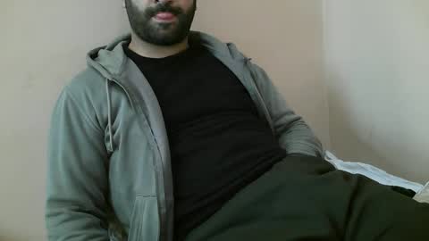 Bi BearXXX online show from 6, 12, 2024