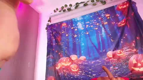 Zoe  online show from 9, 10, 2025