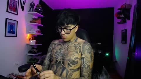 zac_muller1 online show from 13, 12, 2025