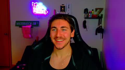 Zach Rhyder online show from 5, 3, 2025