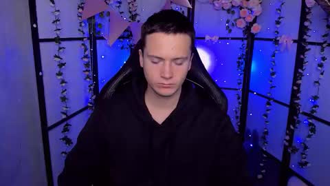 Snapshot of zackhandsome chatting on 7, 10, 2025 Zack online show from 7, 10, 2025