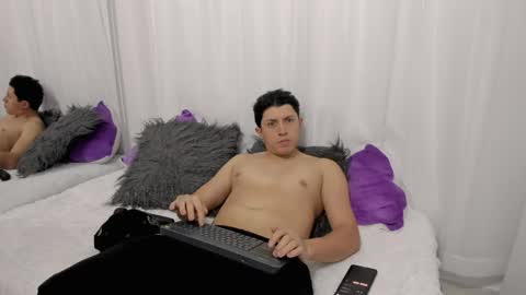 Snapshot of zaensdouglas chatting on 16, 4, 2026 zaensdouglas online show from 16, 4, 2026