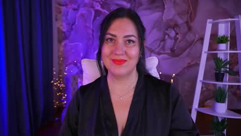 Zafiramoonn online show from 10, 11, 2025