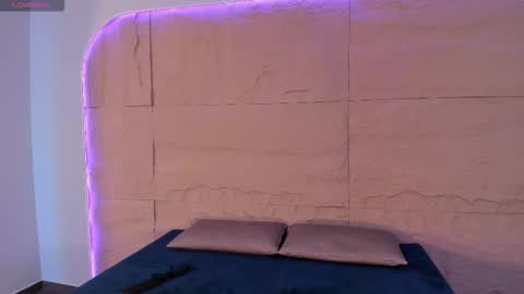 Snapshot of zaha_rose chatting on 9, 9, 2025 Zaha online show from 9, 9, 2025