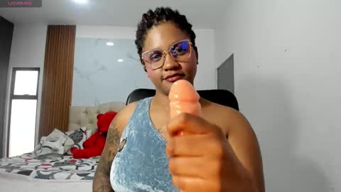 zahra_rose online show from 20, 3, 2026