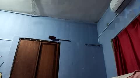 Snapshot of zaidmlake199 chatting on 8, 9, 2025 ZUL online show from 8, 9, 2025