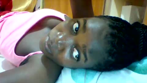 Snapshot of zainxxxx chatting on 5, 2, 2025 zainxxxx online show from 5, 2, 2025