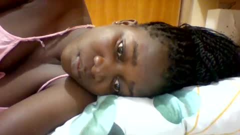 Snapshot of zainxxxx chatting on 9, 2, 2025 zainxxxx online show from 9, 2, 2025