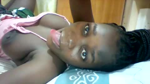 Snapshot of zainxxxx chatting on 7, 3, 2025 zainxxxx online show from 7, 3, 2025