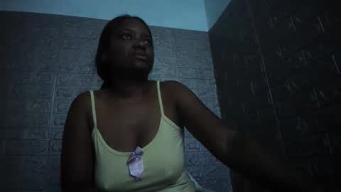 Snapshot of zamara__ chatting on 2, 5, 2026 Zamara online show from 2, 5, 2026