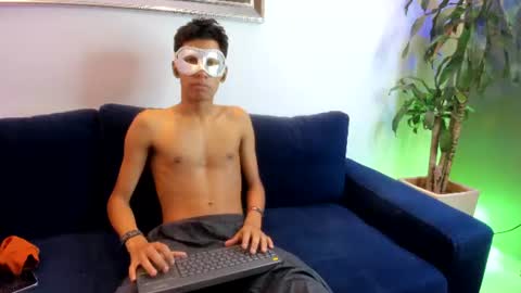 Snapshot of zane_belville chatting on 20, 7, 2026 Zane Belville online show from 20, 7, 2026