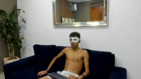 Snapshot of zane_belville chatting on 22, 7, 2026 Zane Belville online show from 22, 7, 2026