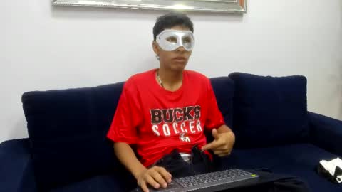 Snapshot of zane_belville chatting on 24, 7, 2026 Zane Belville online show from 24, 7, 2026