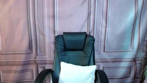 zannadreil online show from 20, 9, 2025