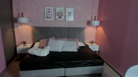 Zara Sweet  online show from 28, 5, 2026