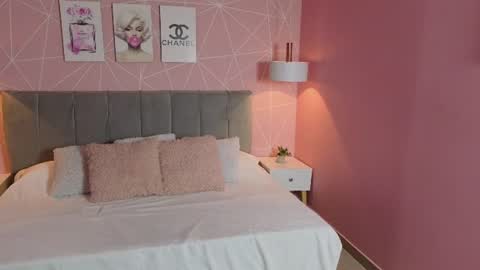 Snapshot of zara__sweet chatting on 2, 7, 2026 Zara Sweet online show from 2, 7, 2026