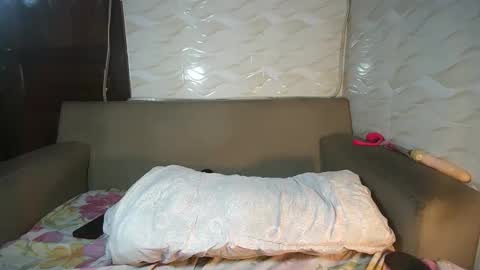 Zara Dane online show from 12, 10, 2025