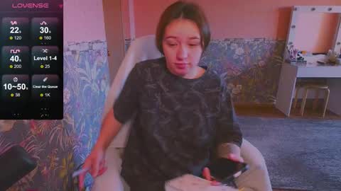 Snapshot of zara_golden chatting on 29, 9, 2025 chaturcum online show from 29, 9, 2025