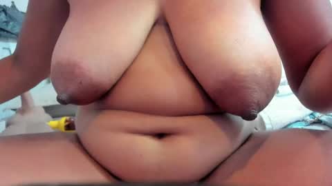 Snapshot of zara_lopez chatting on 25, 4, 2026 zara lopez online show from 25, 4, 2026