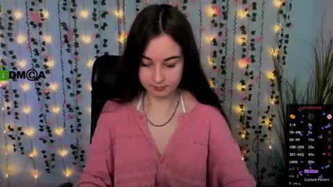 ur kitten 3 online show from 15, 10, 2025