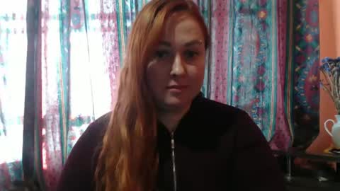 Snapshot of zara_red chatting on 16, 1, 2026 Kate. if im not here im here foxy red333 online show from 16, 1, 2026