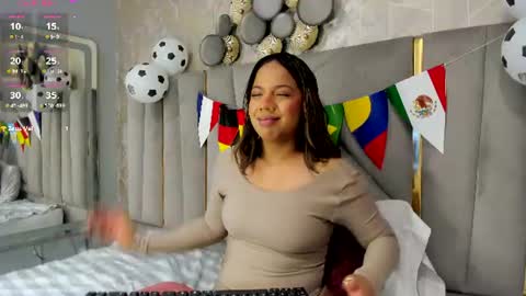 Snapshot of zarablazze_ chatting on 26, 6, 2026 zarablazze_ online show from 26, 6, 2026