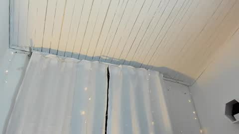 Zara . online show from 26, 2, 2025