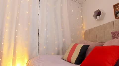 Zara . online show from 11, 3, 2025