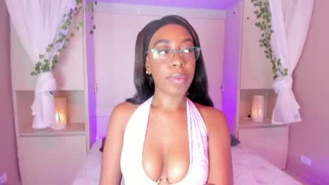 SARA  online show from 28, 4, 2026