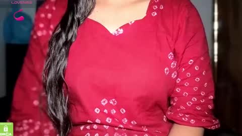 Snapshot of zararaina chatting on 11, 2, 2026 zararaina online show from 11, 2, 2026