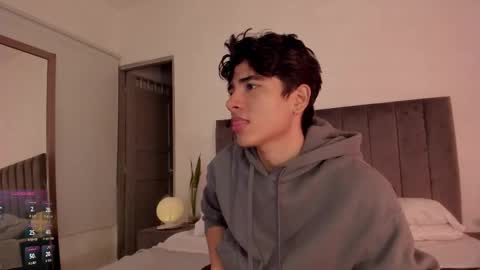 Hii im Zay.                 I save money for education. PVT Open. online show from 30, 11, 2025