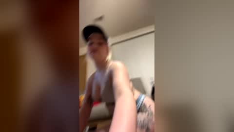 Snapshot of zazawild chatting on 4, 3, 2026 zazawild online show from 4, 3, 2026