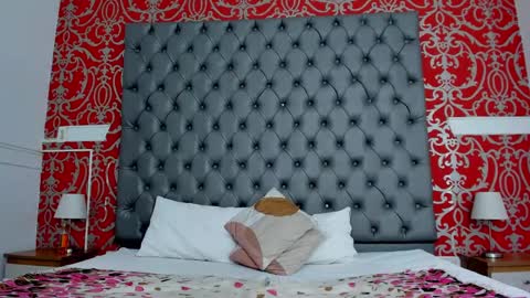 Karolyne online show from 12, 2, 2025