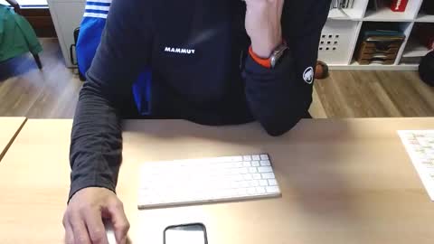 zeigmalwie online show from 19, 12, 2024