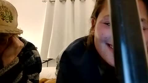 KENDAL Kaylee online show from 11, 2, 2025