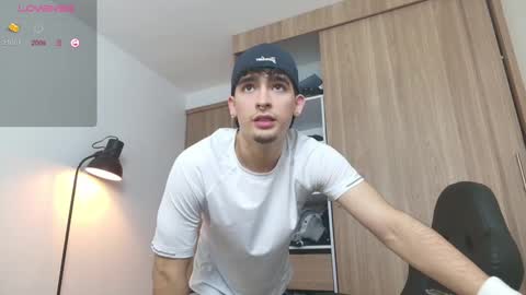 Zenn online show from 15, 2, 2025