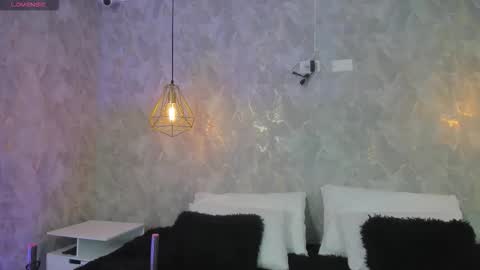 ZEPHYRA ANGELS online show from 2, 10, 2025