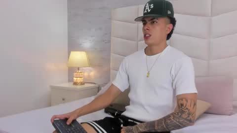 Sebas online show from 9, 10, 2025