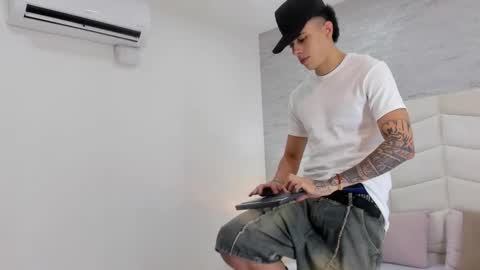 Sebas online show from 16, 10, 2025