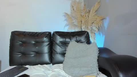 Zeus Brant online show from 13, 4, 2026