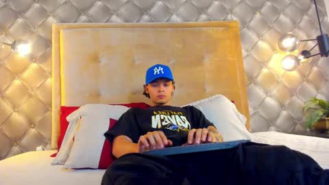 zeus online show from 9, 1, 2025