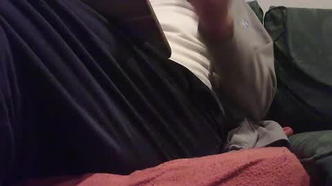 zevioo77 online show from 23, 12, 2024