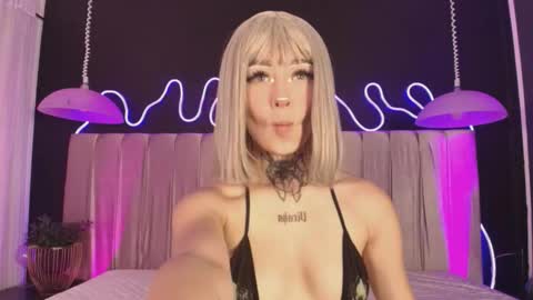 zhally_dee online show from 2, 3, 2026