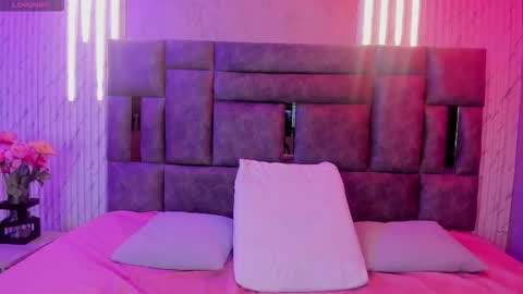 Zhara Rousse online show from 29, 3, 2026