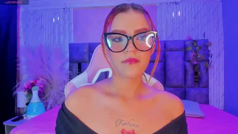 Zhara Rousse online show from 3, 6, 2026