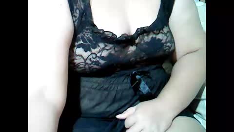 zhia214 online show from 7, 6, 2026