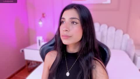 Snapshot of zia_cooper chatting on 7, 2, 2026 ZIA online show from 7, 2, 2026