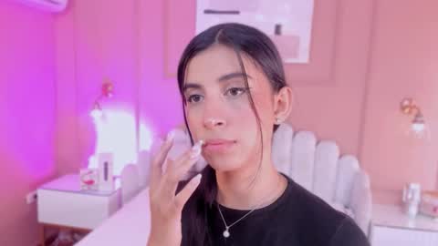 Snapshot of zia_cooper chatting on 14, 2, 2026 ZIA online show from 14, 2, 2026