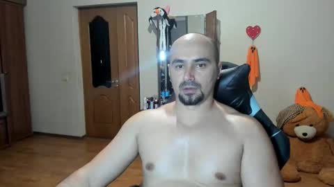 Ziesh online show from 5, 11, 2025